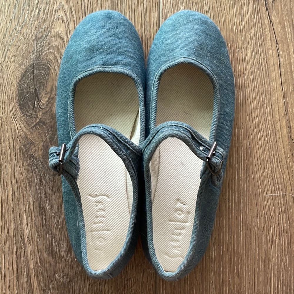 Small Lot Mary Jane Shoes EUC